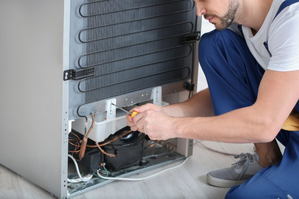 refregirator service near me